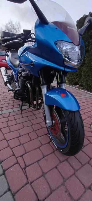Motocykl Kawasaki ZR-7s