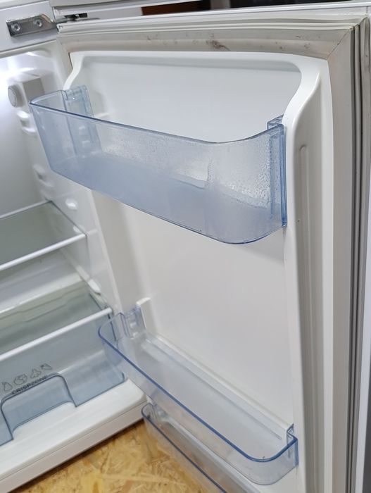 Lodówka Gorenje 120cm Biała oświetlenie LED możliwy Transport