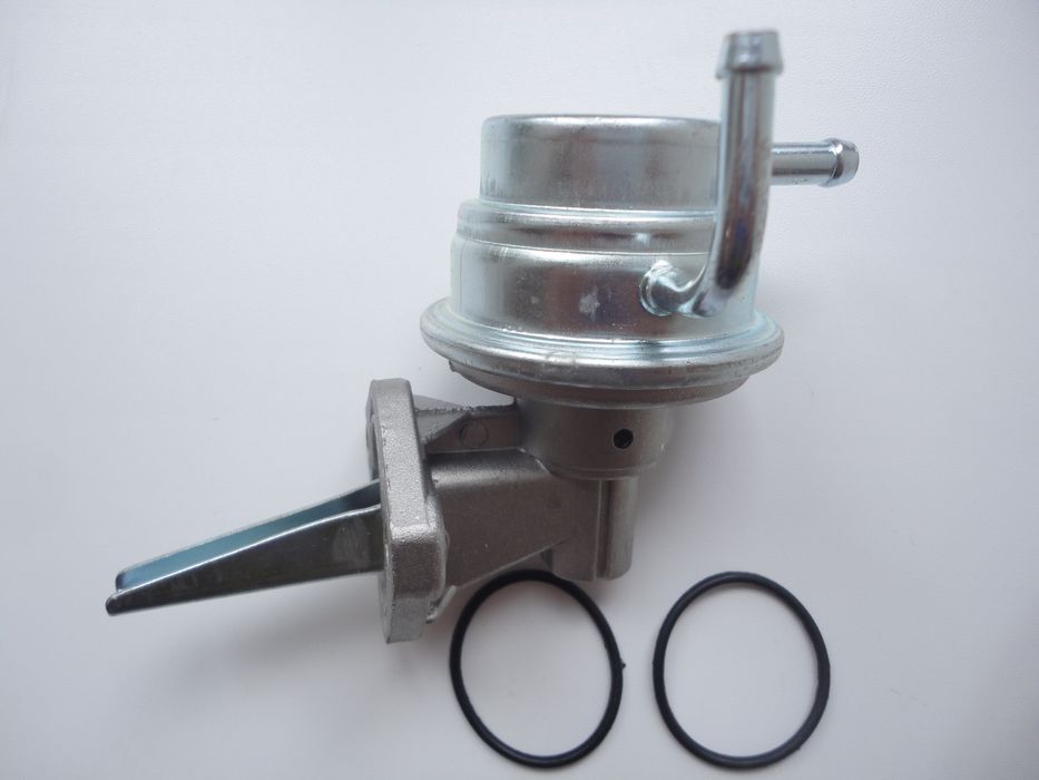 Топливный насос Audi 80/100 VW Golf 2/B-2 1.3/1.6/1.8L