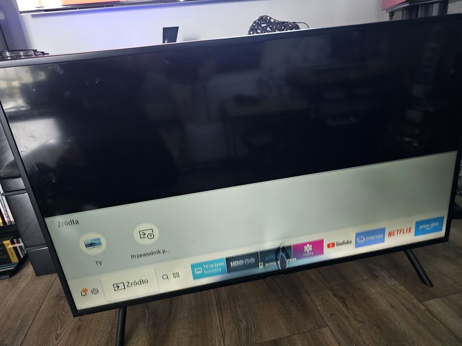 Telewizor Samsung 43" UE43NU7122K uszkodzony