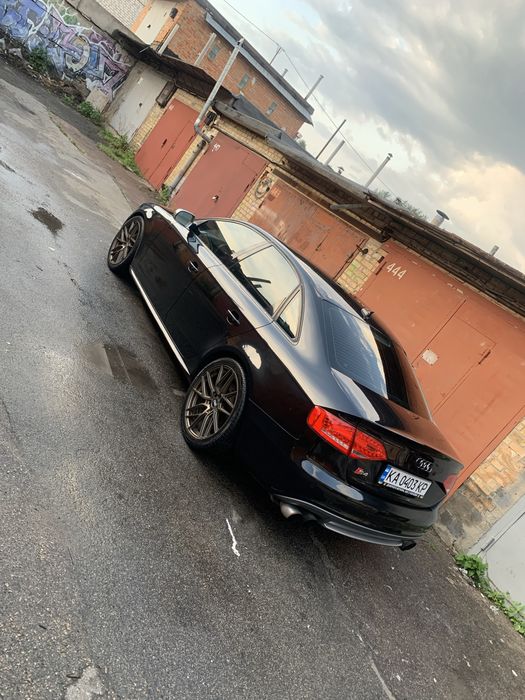 Audi s4 америка 3 компресор 400 лс