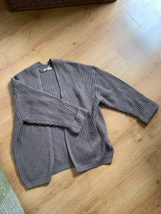 Długi brązowy sweter kardigan oversize basic casual Pull & Bear XS 34
