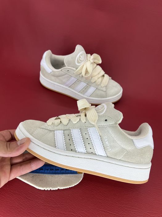 Кросівки Жіночі 36р.  Adidas Campus 00s