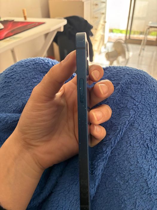 Iphone 12 azul marinho