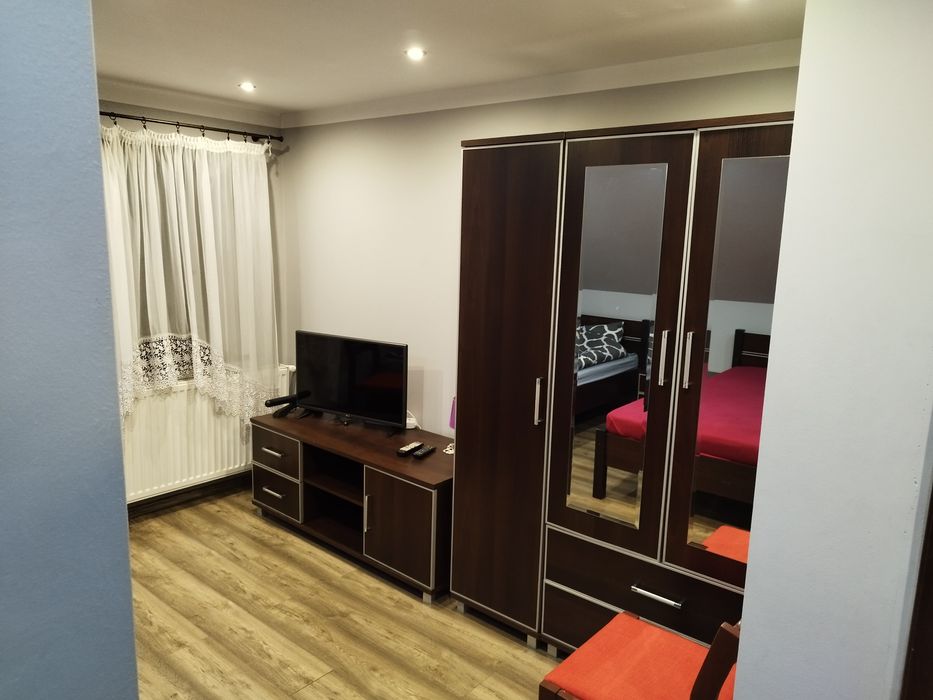 Noclegi, Pokoje na wynajem dla firm i osób prywatnych, wesela