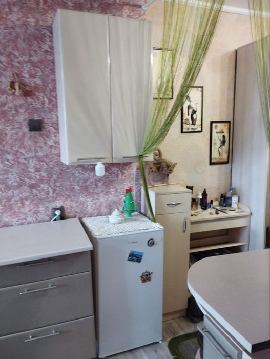 Продам 1 кімнатну малосімейку Даманський