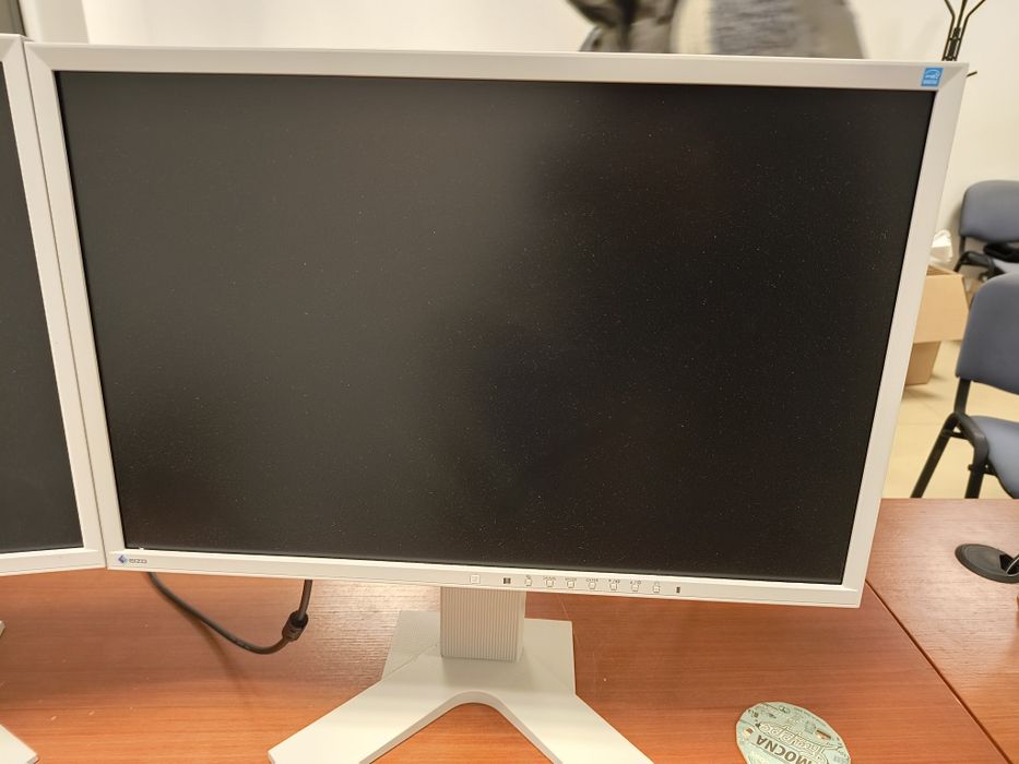 3-rzy  Monitory 22" EIZO FlexScan EV2216W - CENA ZA 1-DNĄ SZTUKĘ