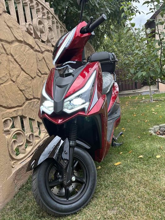 Електроскутер Corso GTS RR 2000W 72V/32Ah на літій-іонна  БАТАРЕЇ.