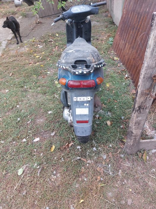 Продам скутер Gilera