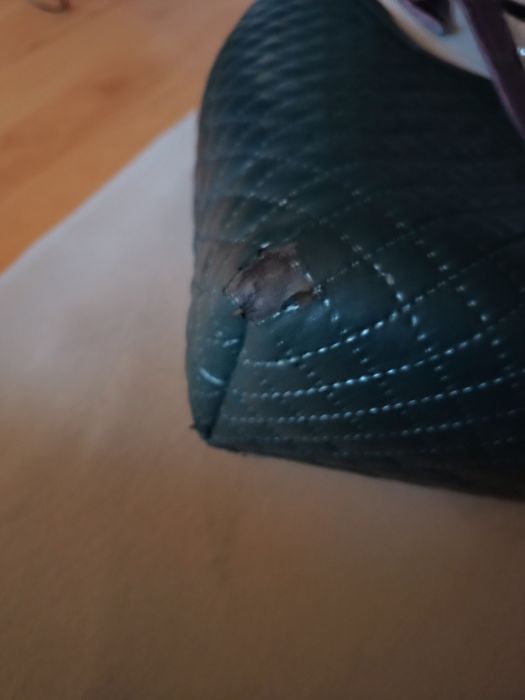 Torebka marki Goshico.