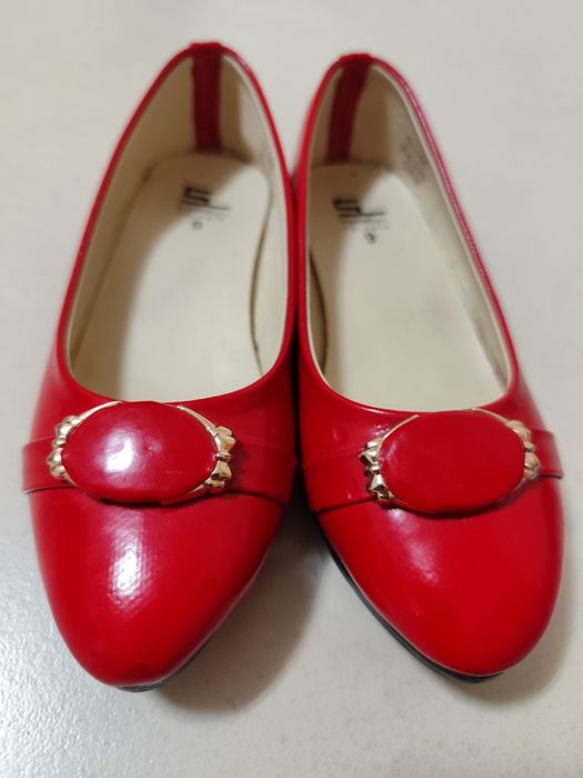 Sapatos vermelhos para Menina - Sreeleathers (Novos - Tam. 27)