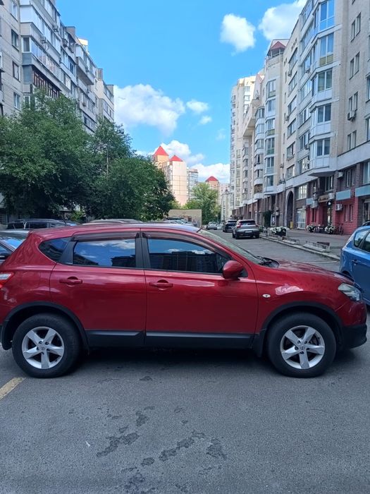 Автомобіль Nissan Qashkai