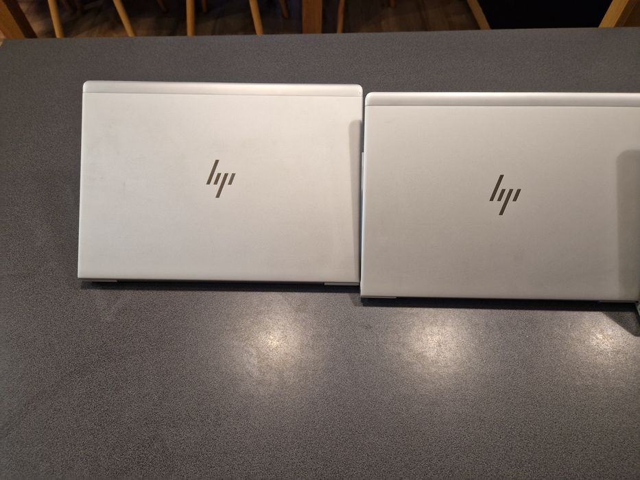 Zestaw laptopów hp elitebook 6 sztuk + stacje dokujące
