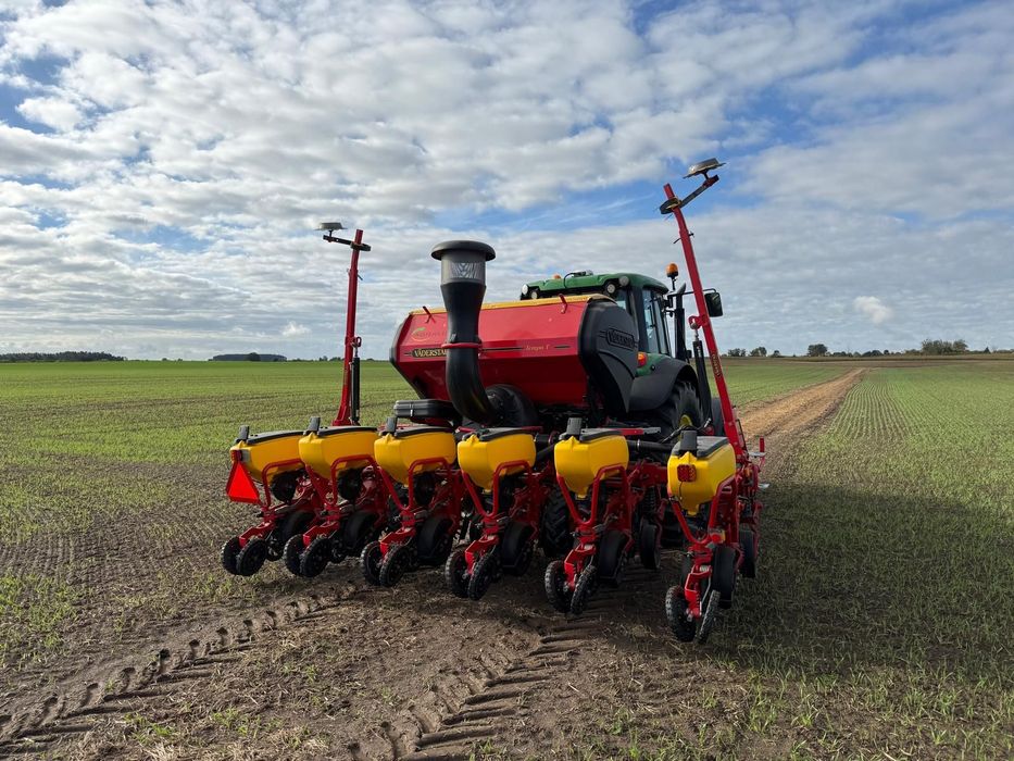 Väderstad Tempo TPT6  Siewnik punktowy Väderstad Tempo TPT6 – pełne wyposażenie, stan bardzo