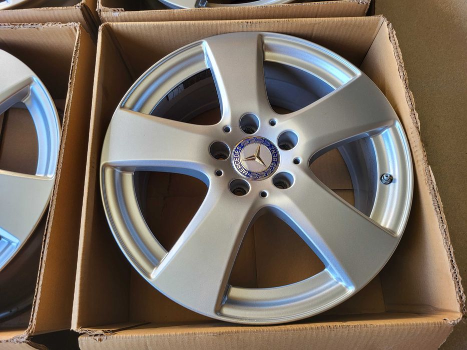 [579] Felgi aluminiowe Oryginał MERCEDES 17 Cali 5x112 ET48,5 KLASA C