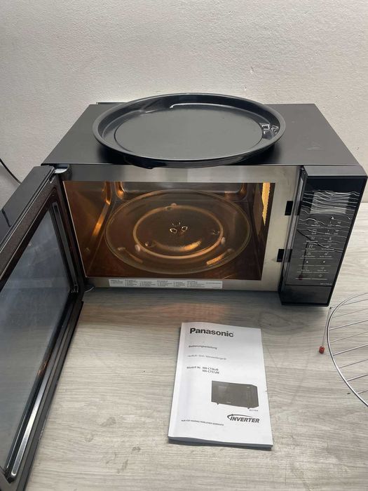 Kuchenka mikrofalow Panasonic 27l 1000W Grill