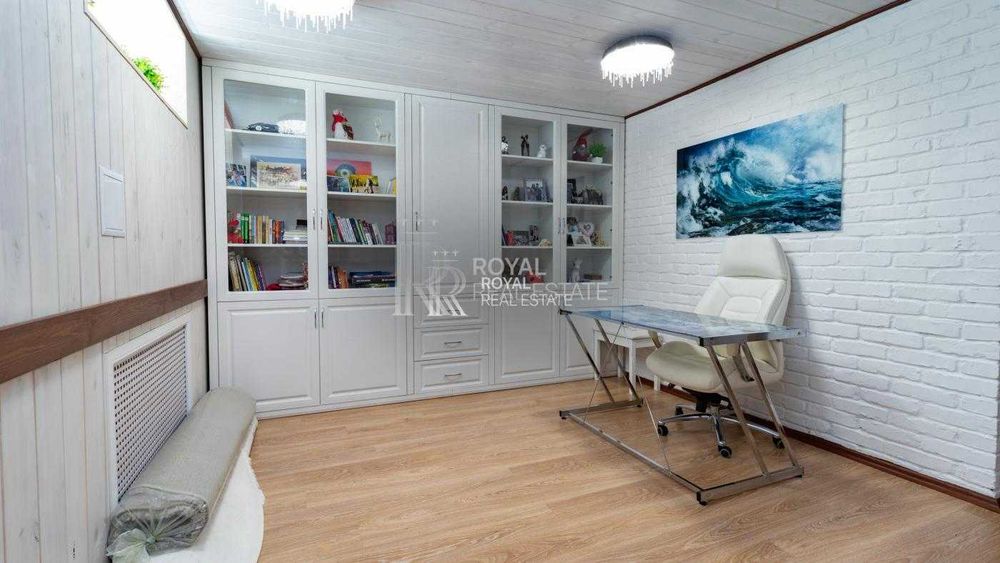 Продаж дуплексу 6к 232 м2 на ділянці 4 сотки Плюти біля лісу з укриттям