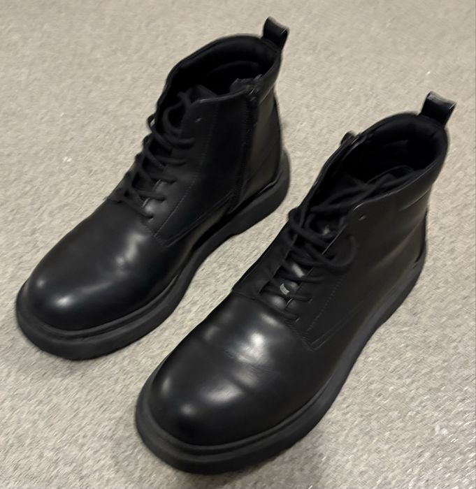 Buty z eko-skóry Zara nr 39