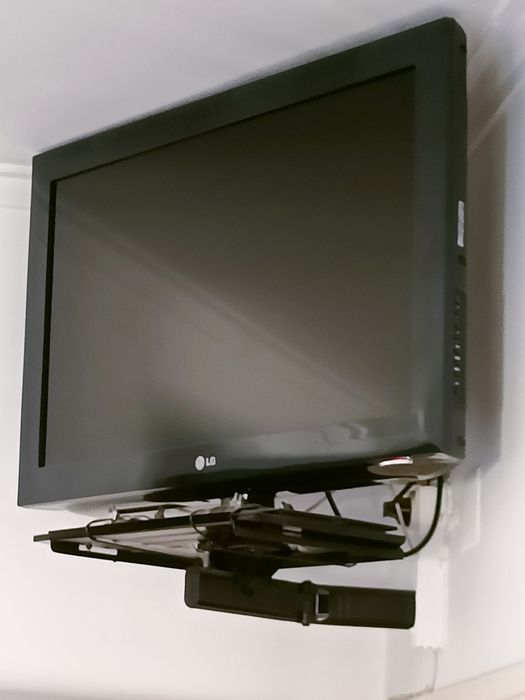 Vendo Televisão da LG