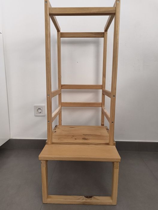 Torre de Aprendizagem / Observação Montessori em Madeira - Perfeitas Condições