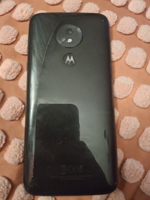 Telefon Motorola 7g power smartphone uszkodzony