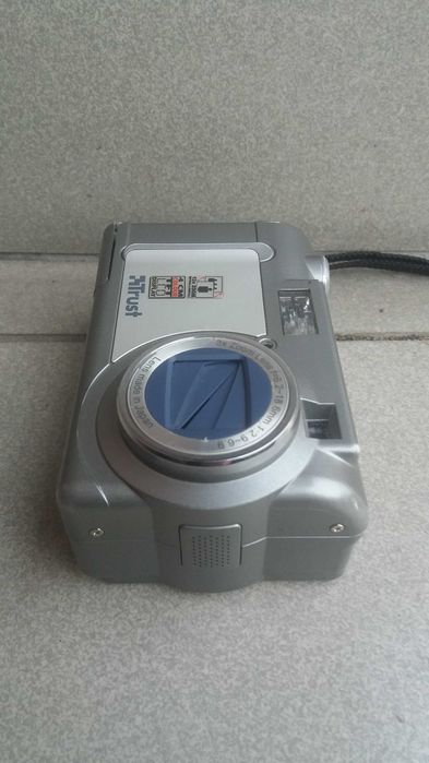 Apatat  fotograficzny   Trust 910Z , made in Trust Products