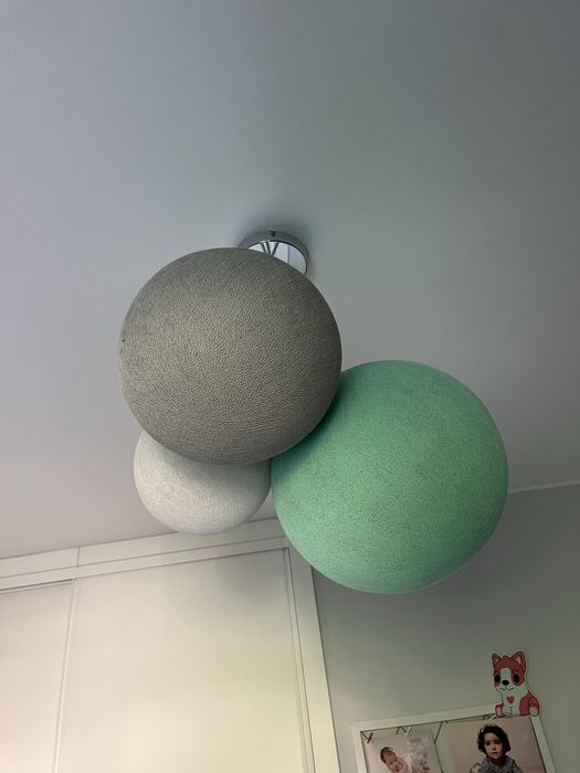 Candeeiro teto quarto criança