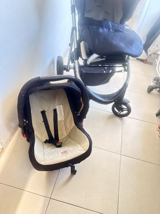 Carrinho de bebé Pierre Cardin