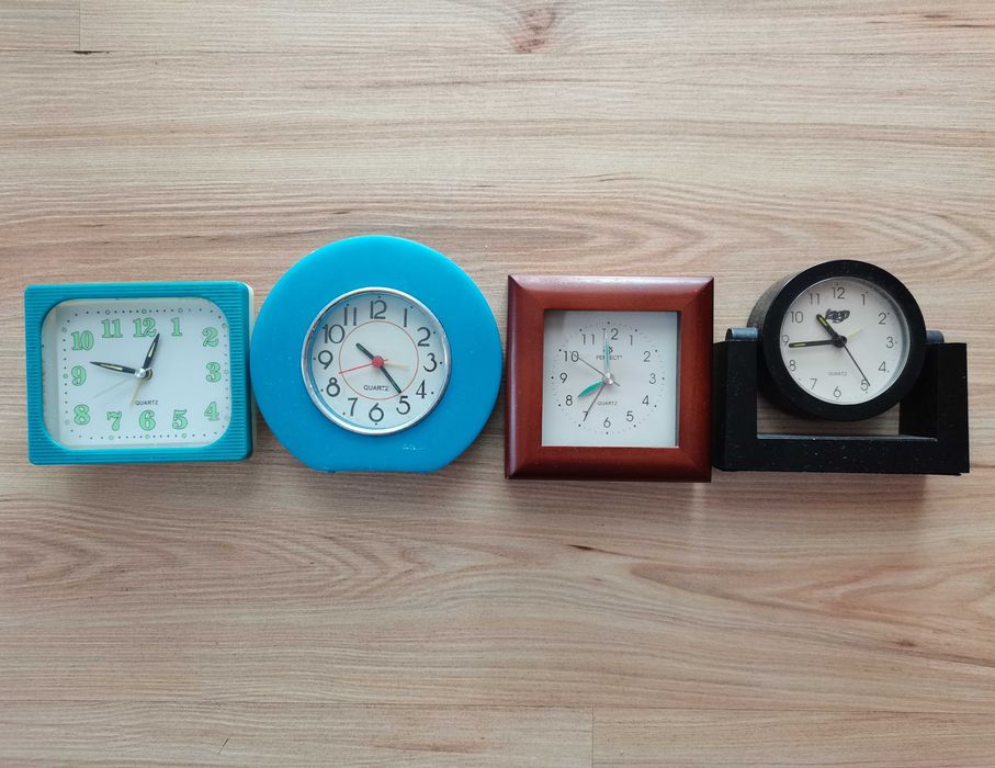 BUDZIK, Zegar, Zegarek.