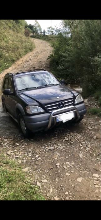 Mercedes ML320 ( M-Class W163)