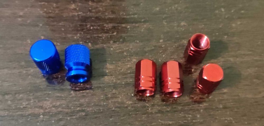 Ковпачки на ніпель авто/вело