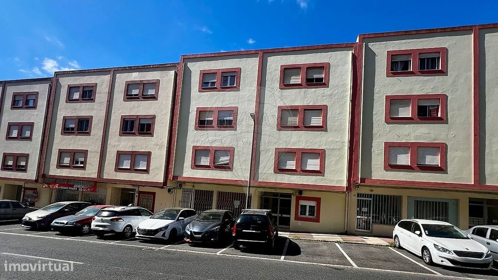 Apartamento T2 para venda — Rio de Mouro, Lisboa