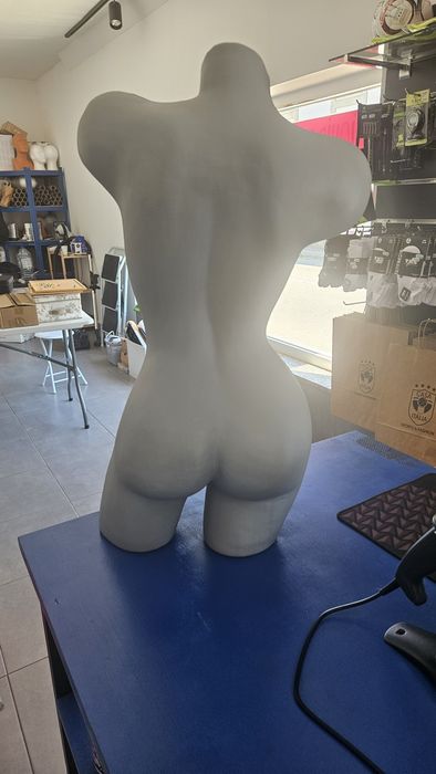 Manequin com altura 70 cm
