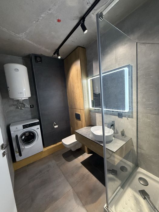 Продаж 2к квартира з ремонтом в ЖК Podil Plaza Поділ Плаза БЕЗ комісії