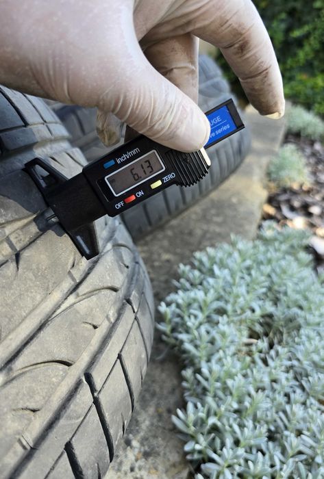 Шини Bridgestone Dueler HP Sport 235/45 R19 RunFlat, виготовл. в 2022р