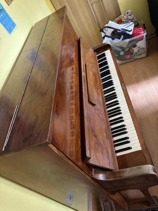 Sprzedam pianiono zarezerwowane