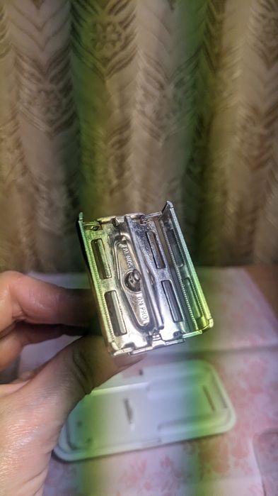 Бритвенный станок  Gillette,США