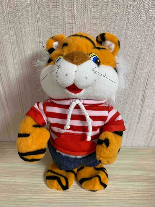 Лев музикальний співає та танцює б/у в чудовому стані