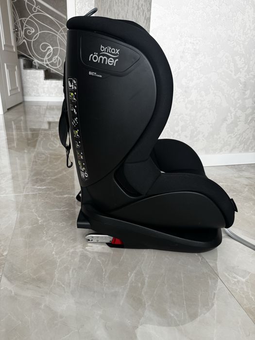 Автокрісло  Britax-Romer