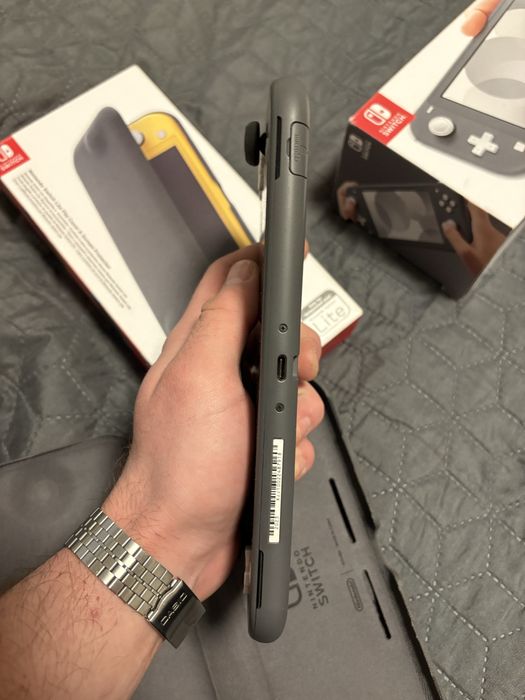 Nintebdo switch lite