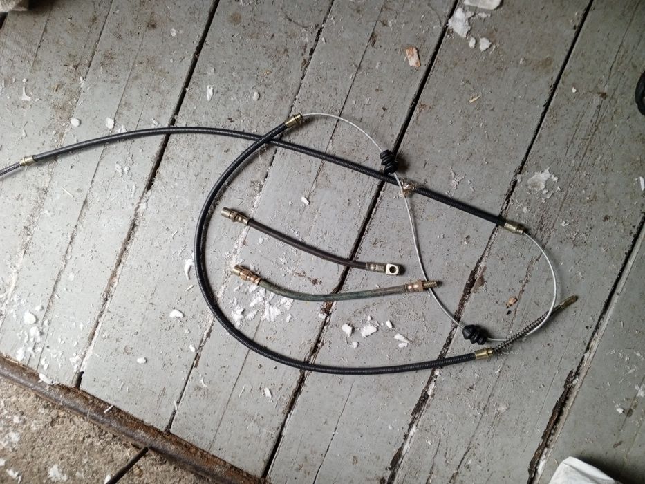 Продам трос ручного гальма Славута