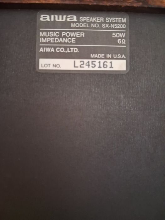 Продам колонки  Aiwa