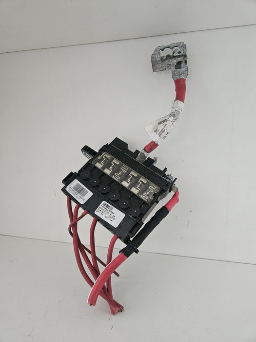 Caixa de fusiveis de bateria renault megane 4 scenic 4