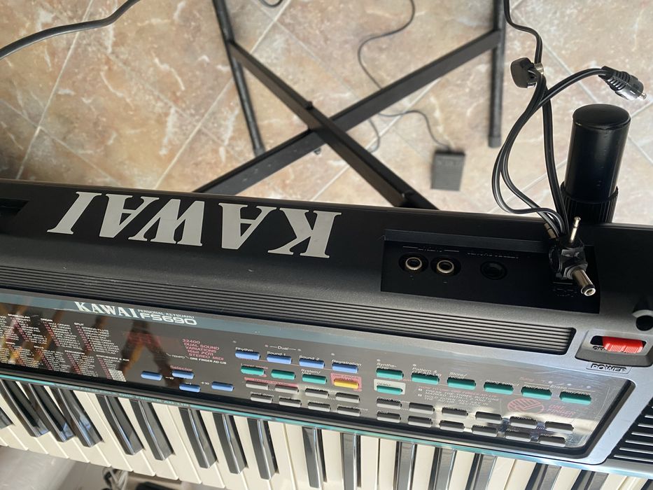 Orgão Kawai fs690 + tripé