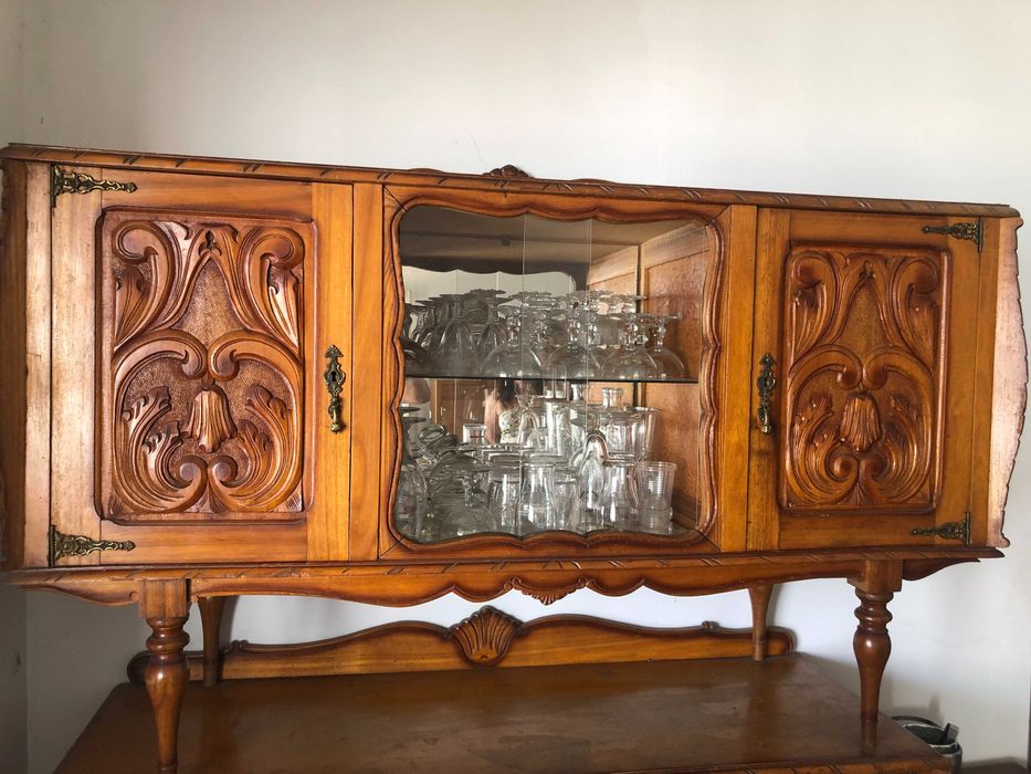 Movel sala com louceiro