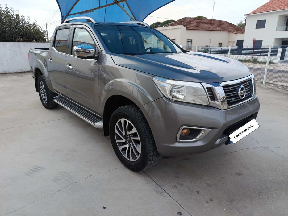 Nissan Navara NP 300 5 lugares