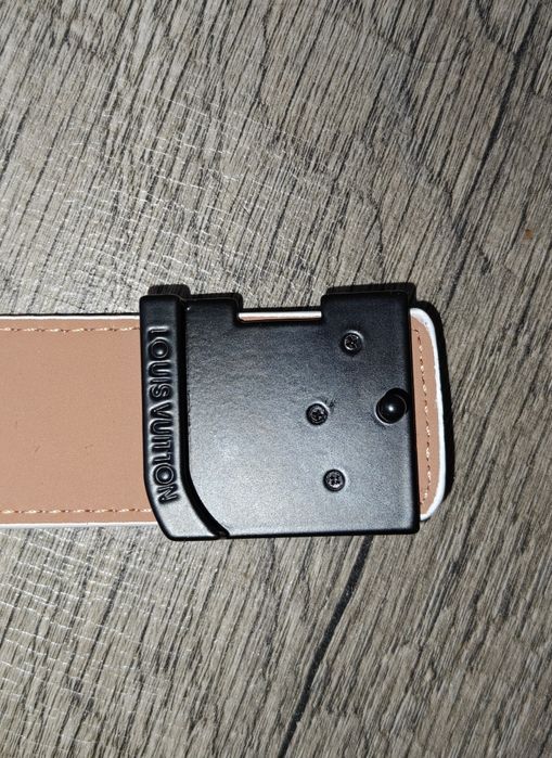 Pasek LV 105cm biały