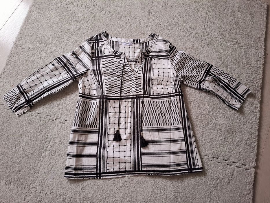 Bluzka damska z dłuższym rękawem