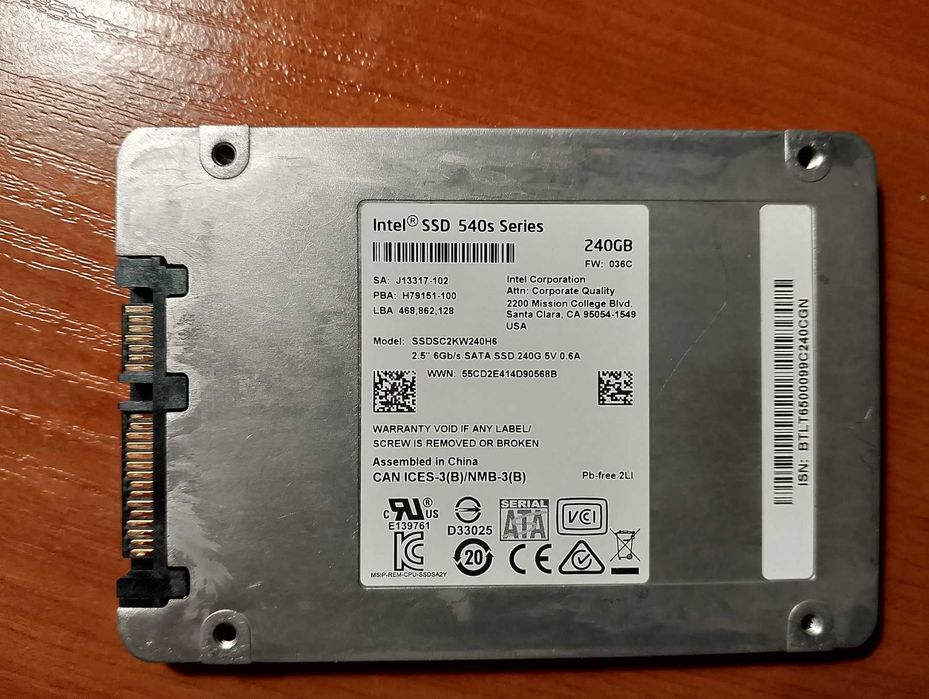ssd-накопичувач intel 240gb