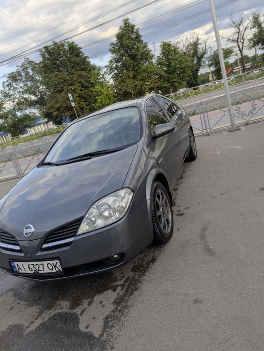 Nissan Primera P12
